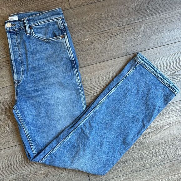 Re/Done 90s High Rise Loose Fit Medium Blue Straight Leg Jeans in Anti Fade - Picture 2 of 9